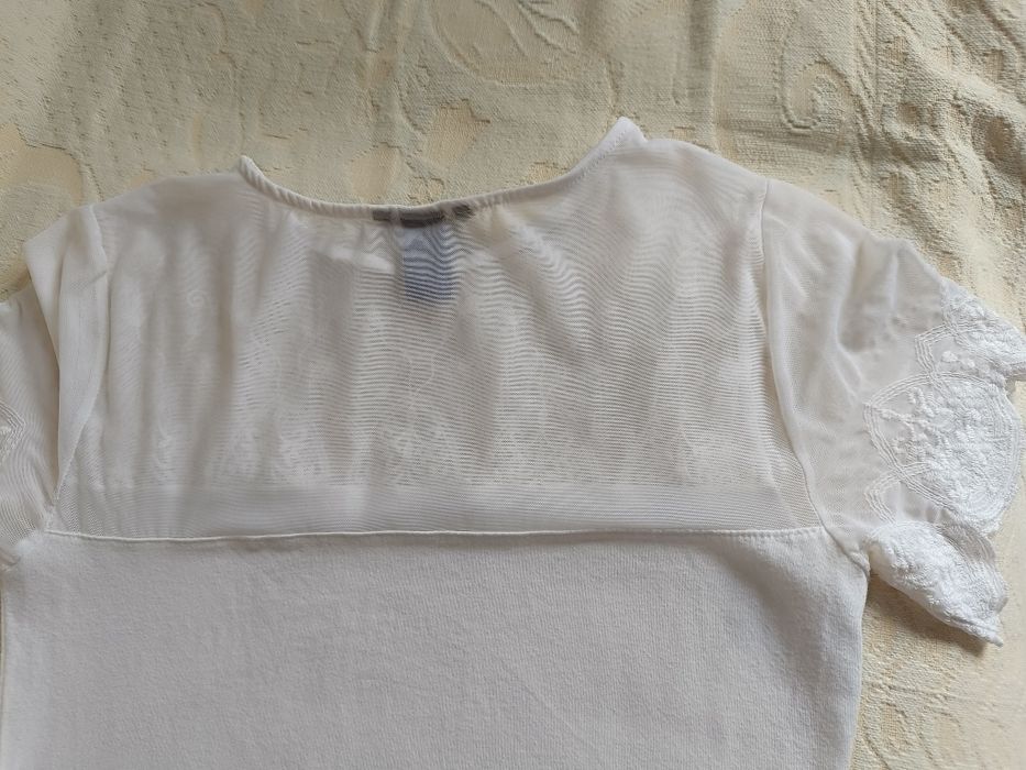 T-shirt com transparência S