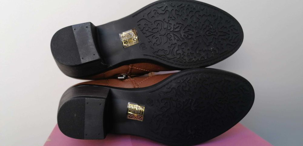 Botas de inverno novas sem uso