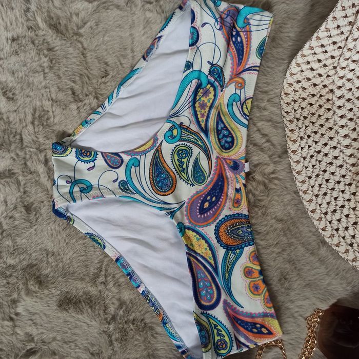 O Beach. Dół od bikini, figi kąpielowe M