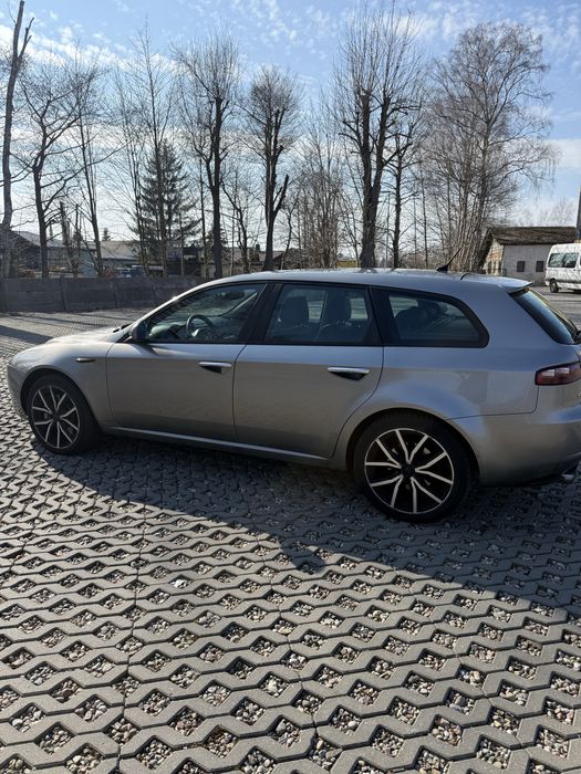 Alfa Romeo 159 Sportwagon 2.4