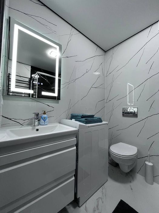 Люкс-апарт подобово(від власника) Не далеко від жд вокзалу