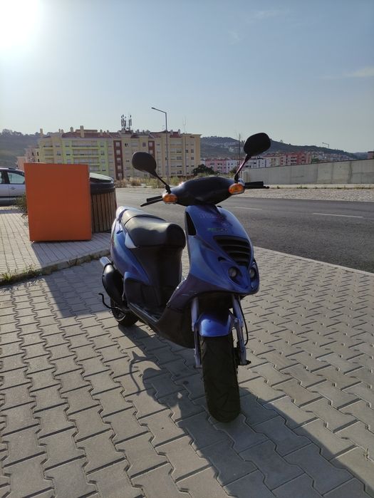 Piaggio NGR séries sport