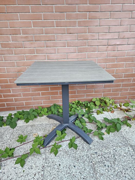 Stolik 70x70 na taras balkon szary antracyt jysk