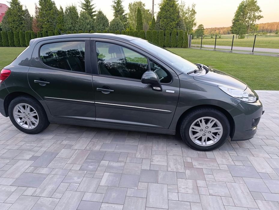 Peugeot 207