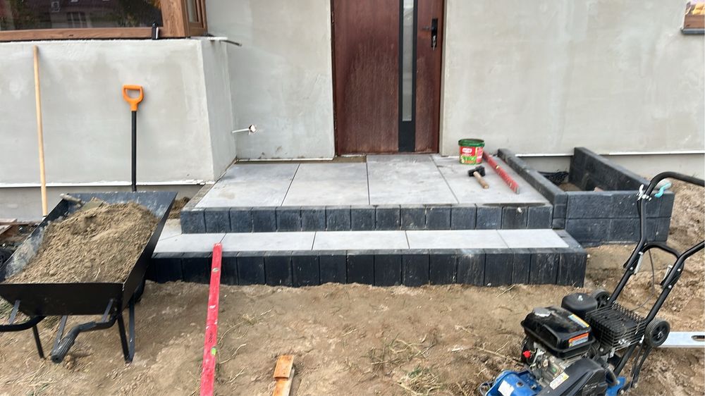 Prace wykonczeniowe/prace brukarskie/ogrodzenia