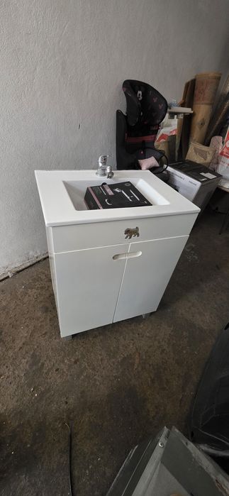Vendo móvel de wc