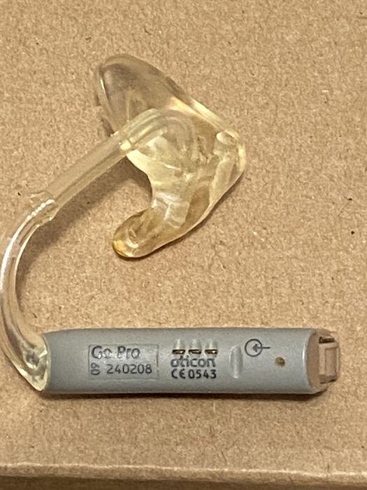 Слуховые аппараты  Oticon