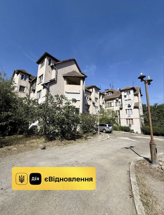 Продам уникальную 3х этажную квартиру, газ автономка, 105.8 кв.м. А