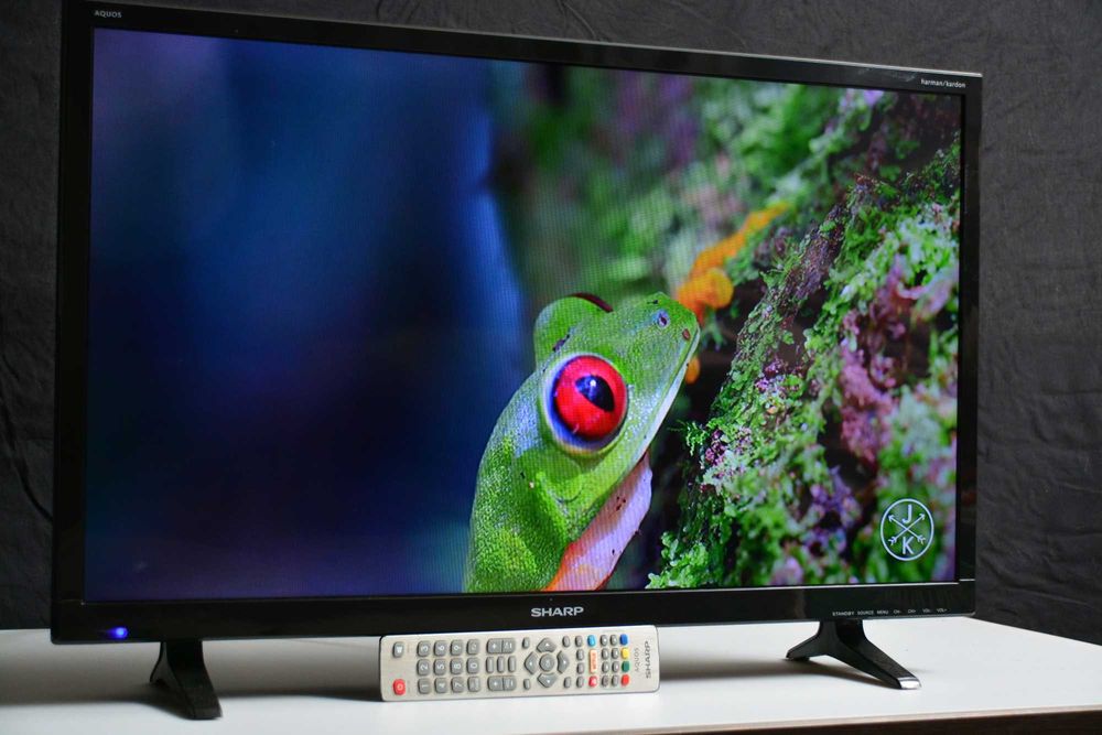 Telewizor 32 cale SHARP LC-32CHE4042E / DVB-T2 / Pilot, podstawa