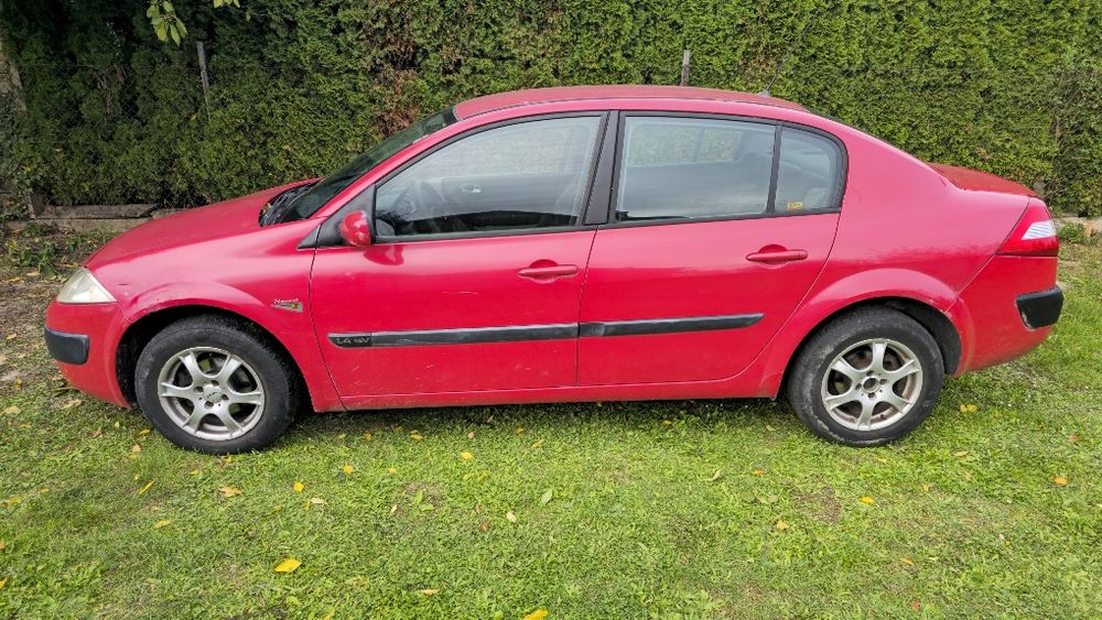 Renault Megane 2 1.4 benzyna 2004r