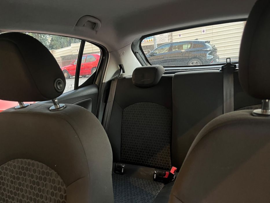 Renault clio sport tourer 1.5 dci