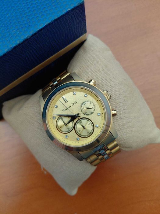 relogio massimo dutti dourado