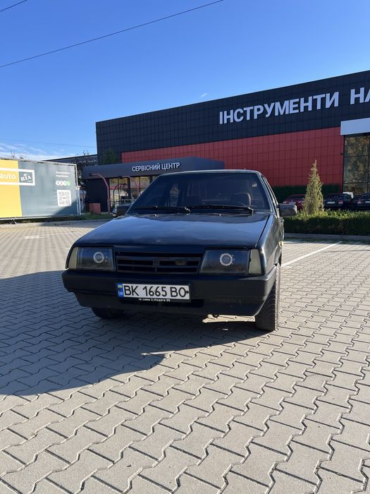 Продам ВАЗ 21099 1.5