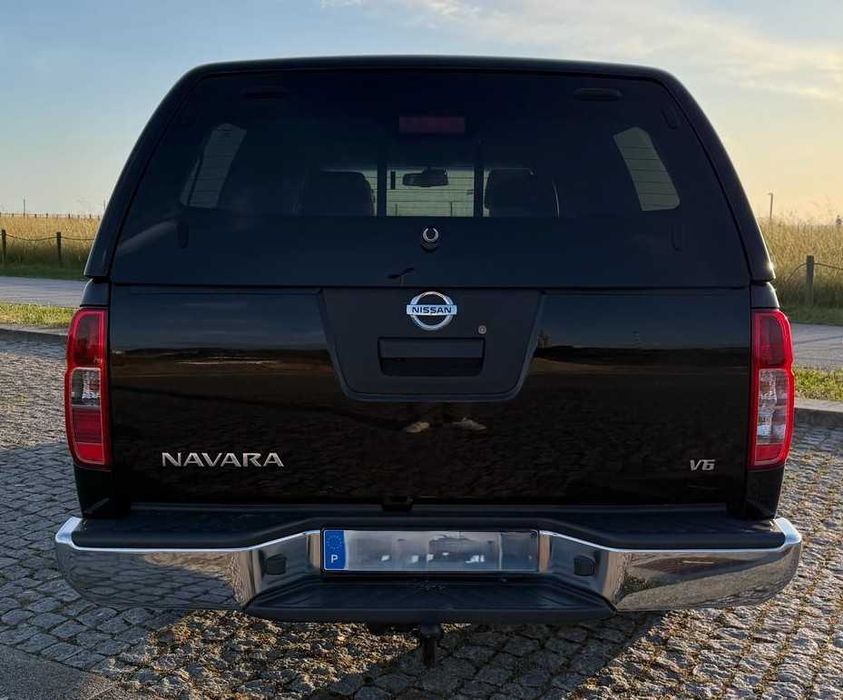 Nissan Navara 3.0 V6 LE 2013 Full Extras 171.000km impecável Jantes 18"