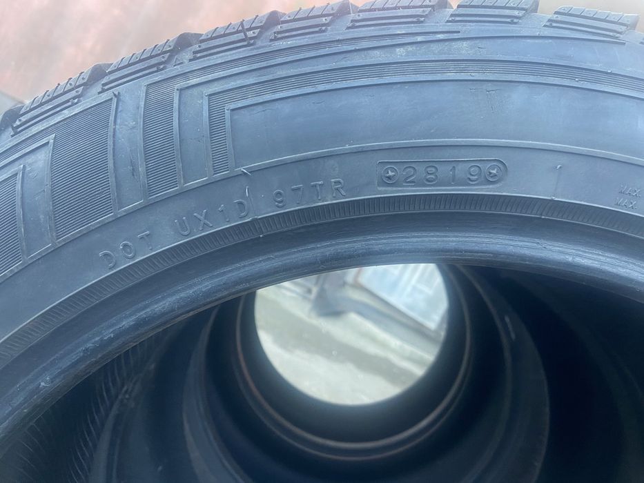 275 45 r 20 federal