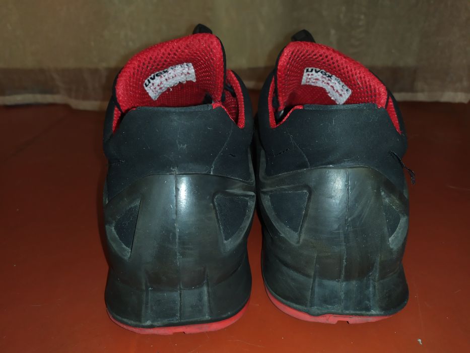 Черевики ,захисне взуття , спецвзуття UVEX 42 розмір