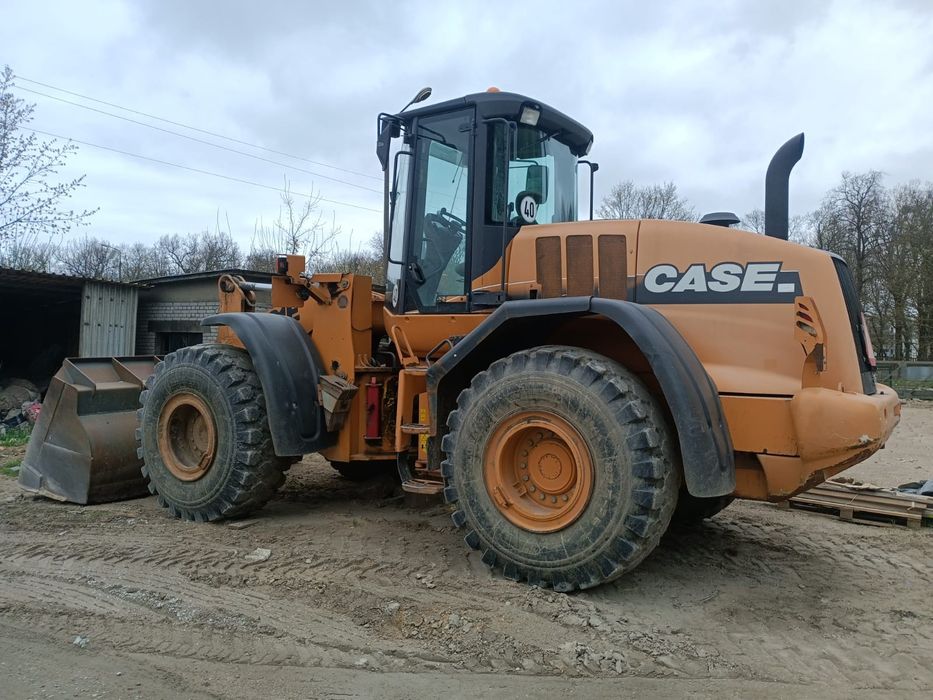 Fadroma Case 821E