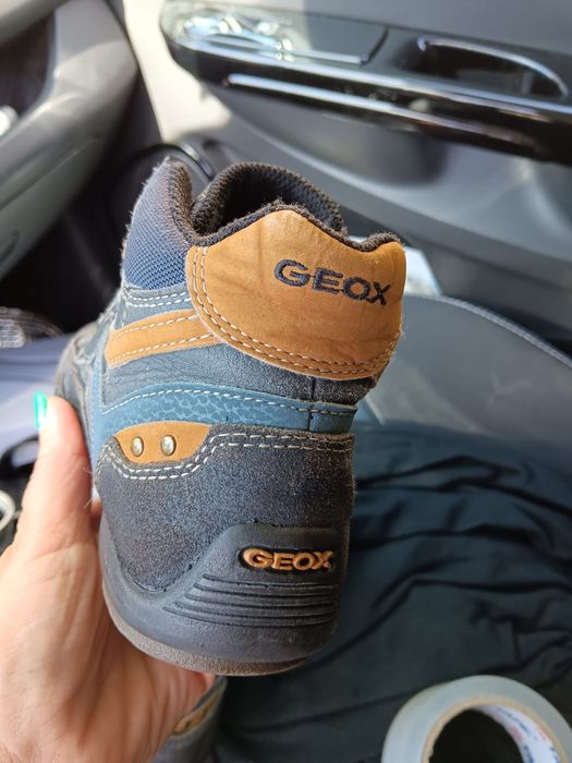 Bota geox Tamanho 32