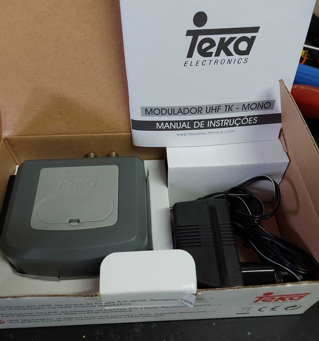 UHF Modulator for Connecting a Set-Top Box to an Old TV Without Digital Channels.64551281295363122