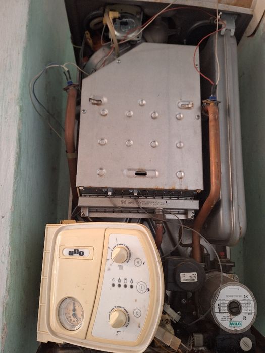 Котел.Арістон Уно .нарозбір по запцастах..