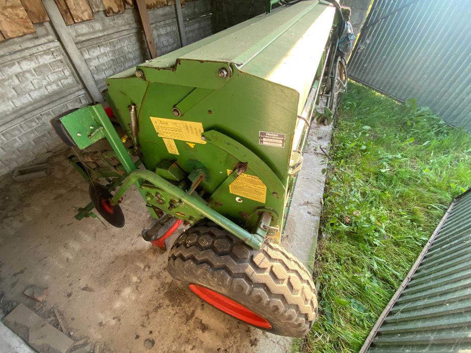 Siewnik Hassia DK 400 4 m amazone