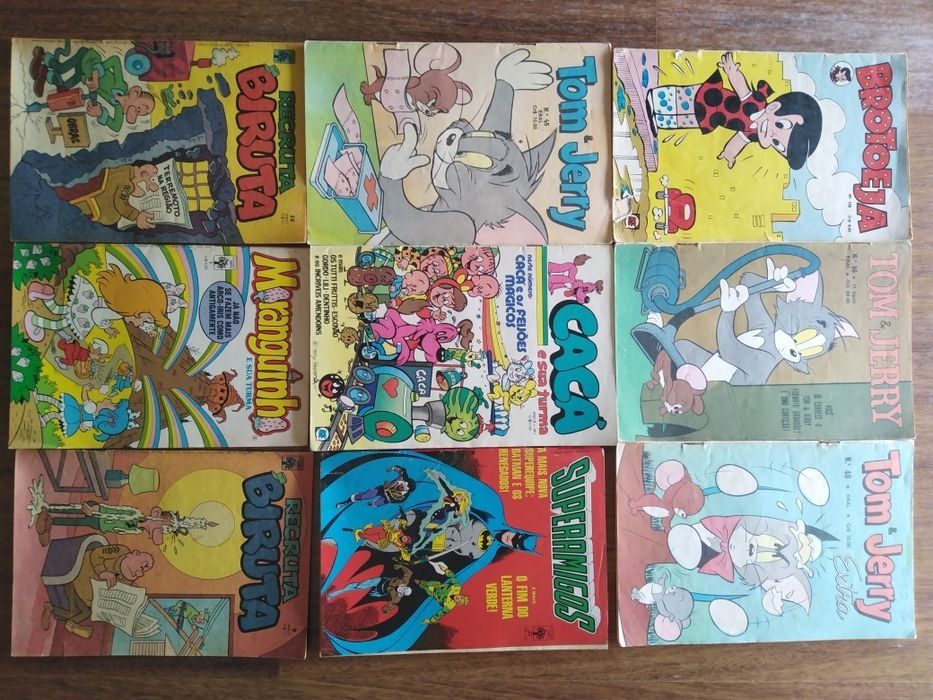 Revistas de banda desenhada, Pica Pau, Riquinho, Homem Aranha, etc.