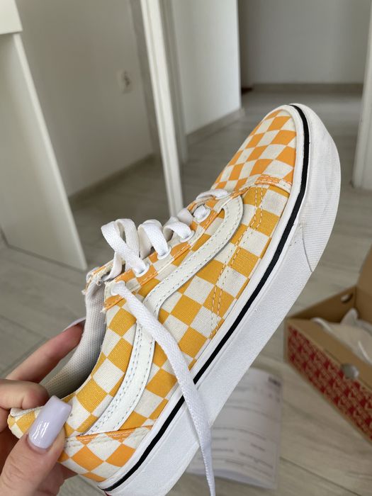 buty vans w kratkę