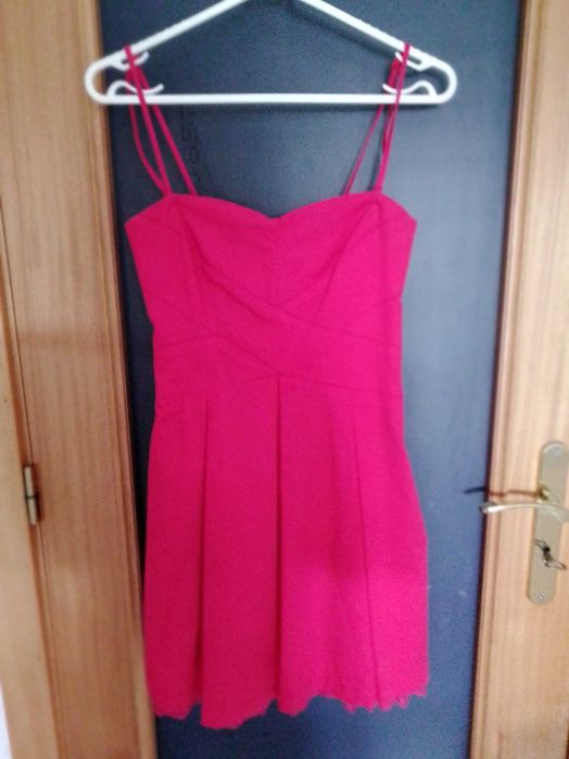 Calções t34 Tiffosi e Vestido de verão tS Bershka
