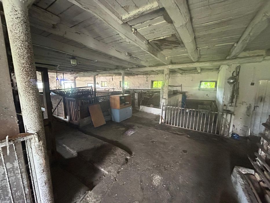 Gospodarstwo rolne 8.17ha/stodoła 445m2