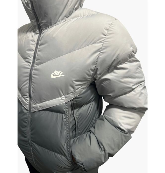 Куртка чоловіча Nike Sf Wr Pl-Fld Hd Jkt Grey DR9605-077