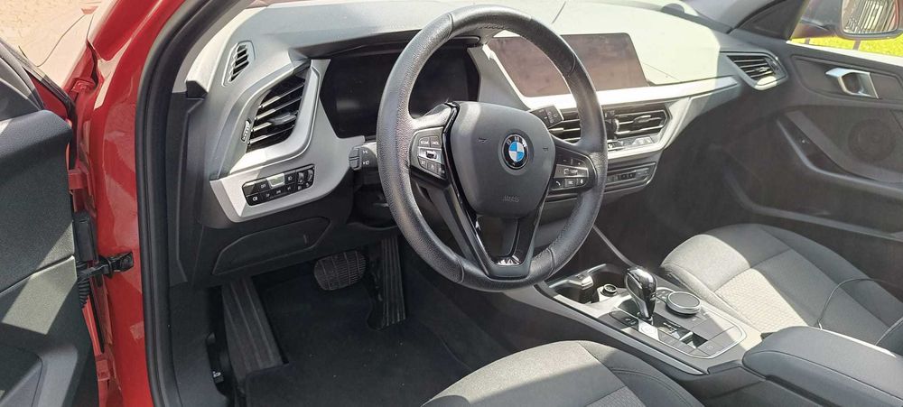 BMW Série 1 118i F40 Auto 2022 Full Extras