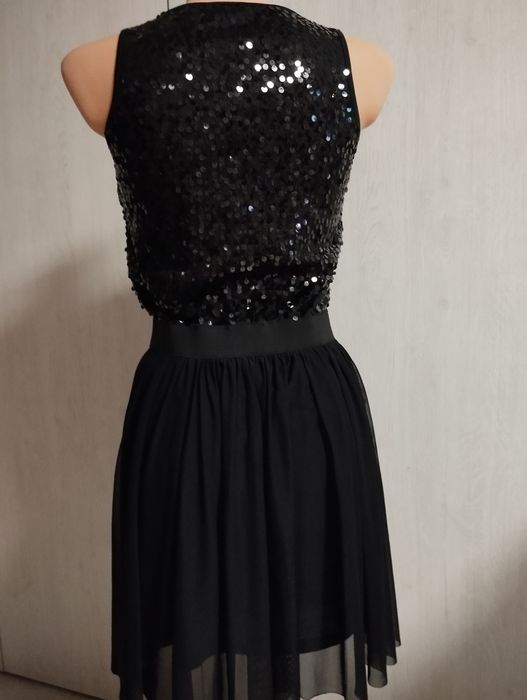 Czarna sukienka brokat sylwester studniówka okazje S/XS