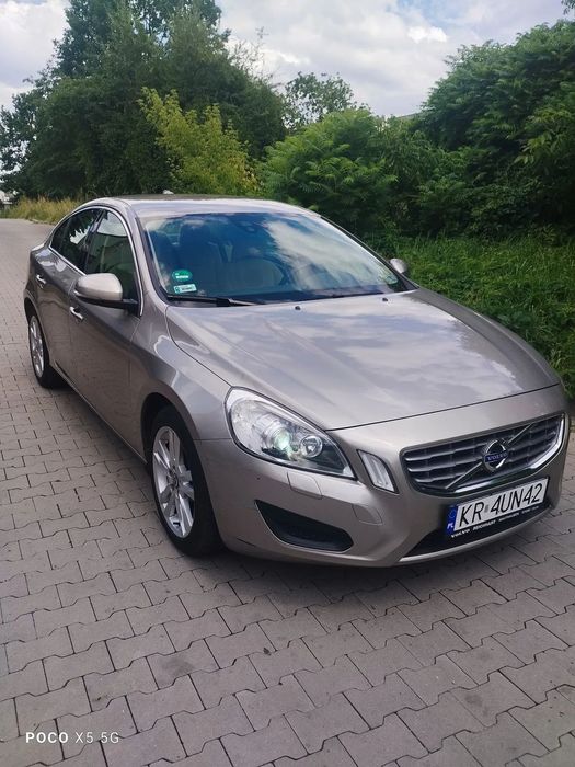 Volvo S60 II  2013 D3 136 KM