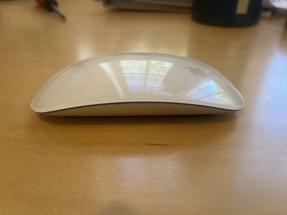 Apple Magic mouse 2457557249308774401