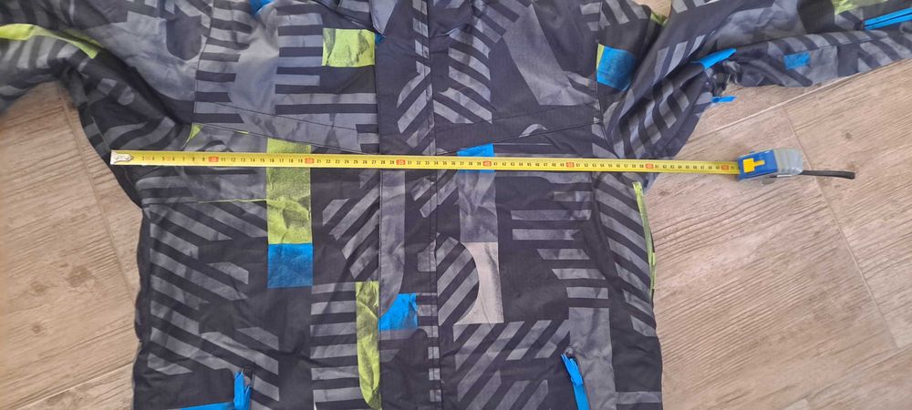 Kurtka narciarska Quiksilver rozmiar S - mylący na osobę 180cm 80kg