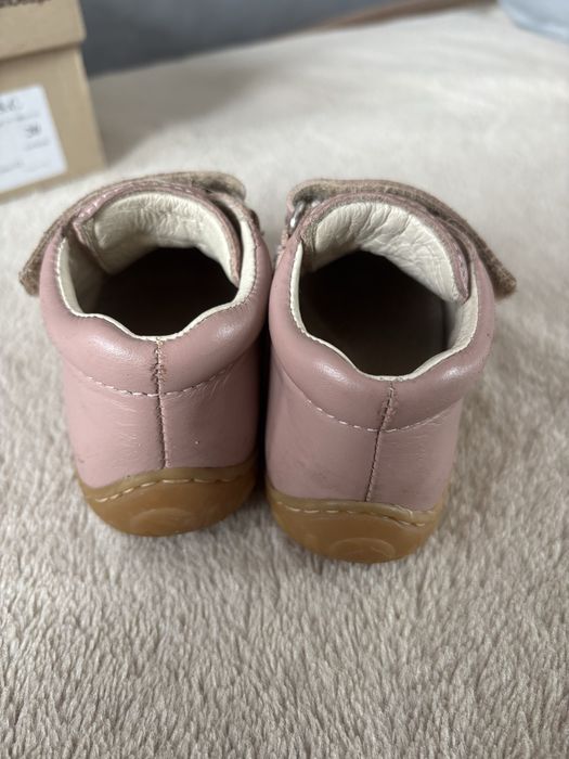 Buty dla dziewczynki, mido noster, r. 20
