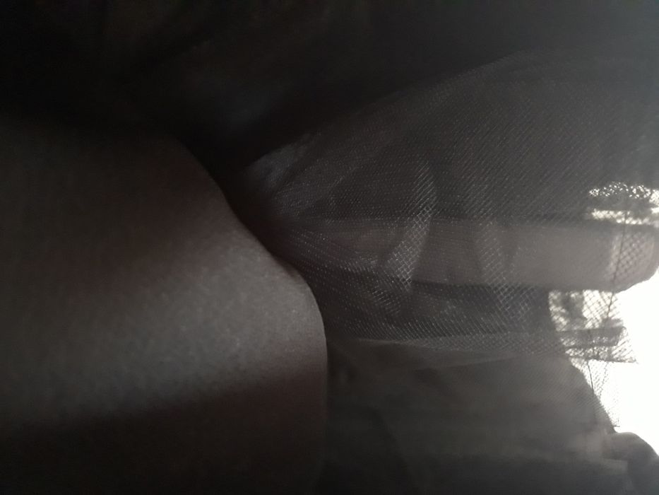 Vestido cetim preto com tule e costas transparentes novo elcorte ingle