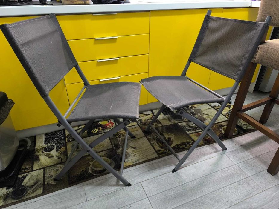 Conjunto de 2 Cadeiras dobráveis Naterial