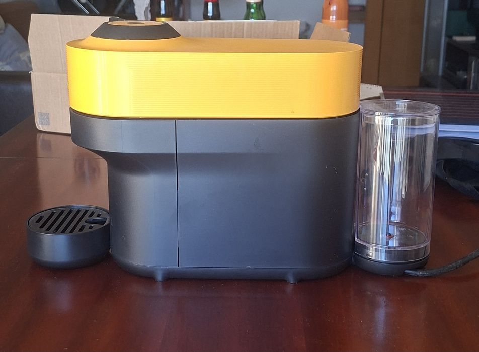 Máquina de Café Nespresso Vertuo Pop