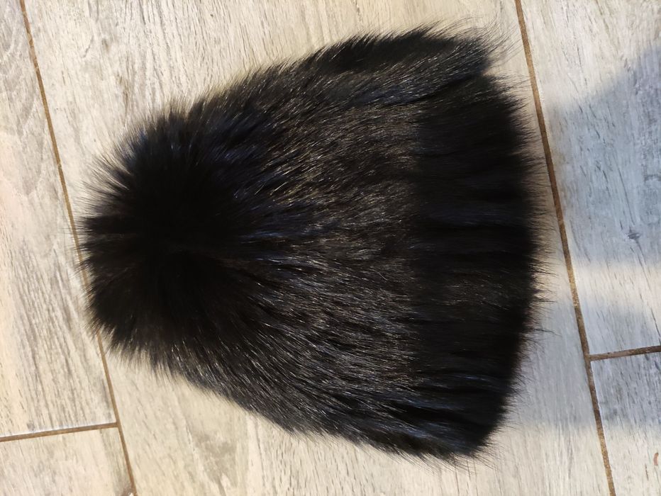 Шапка з норки жіноча