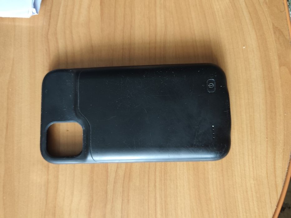 Чехол-аккумулятор (Battery Case) для iPhone 11