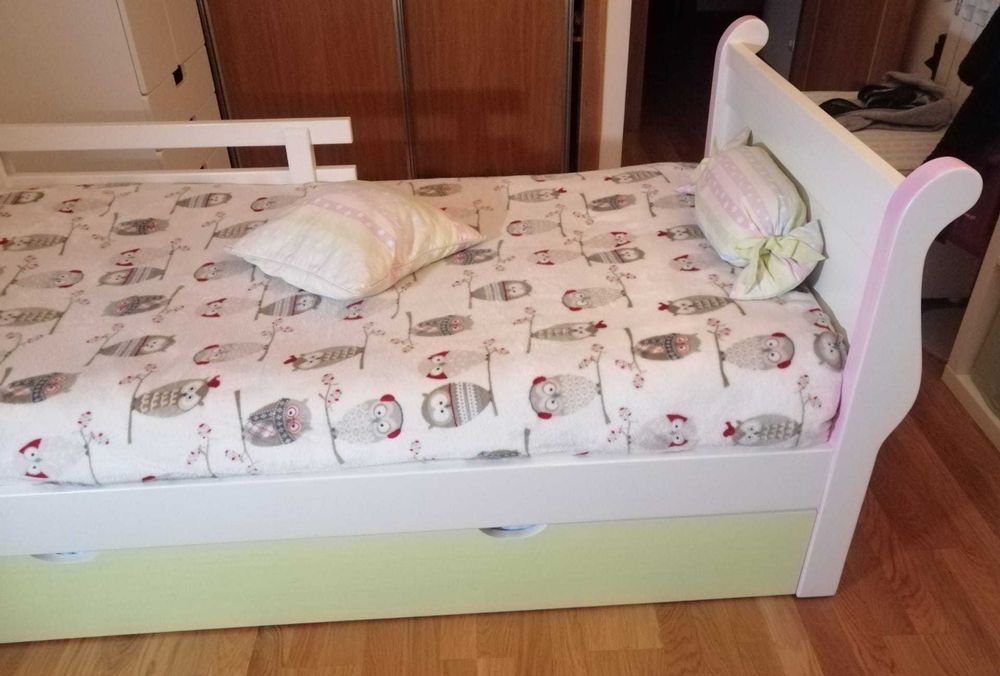 cama ( pinho ) de criança - 2 camas e 2 colchões - oficina Rustica