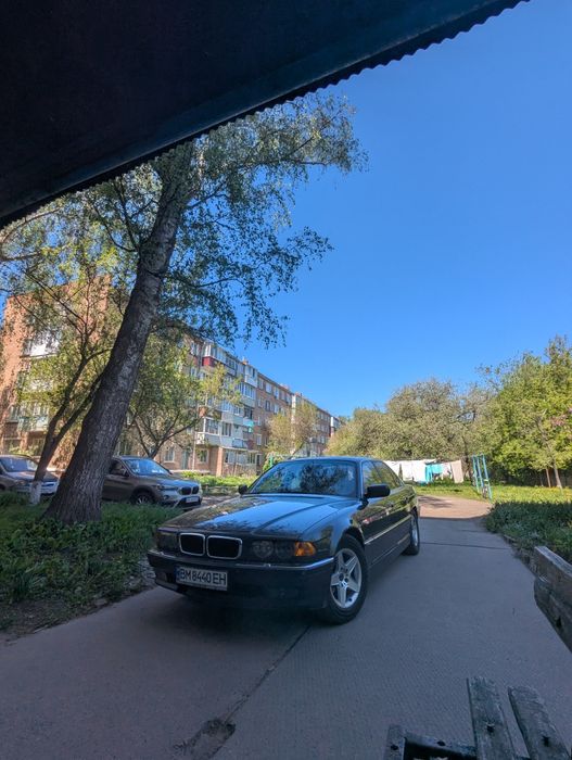 Продам бмв е38 740
