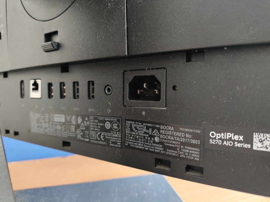 PC all-in-one Dell Optiplex 5270