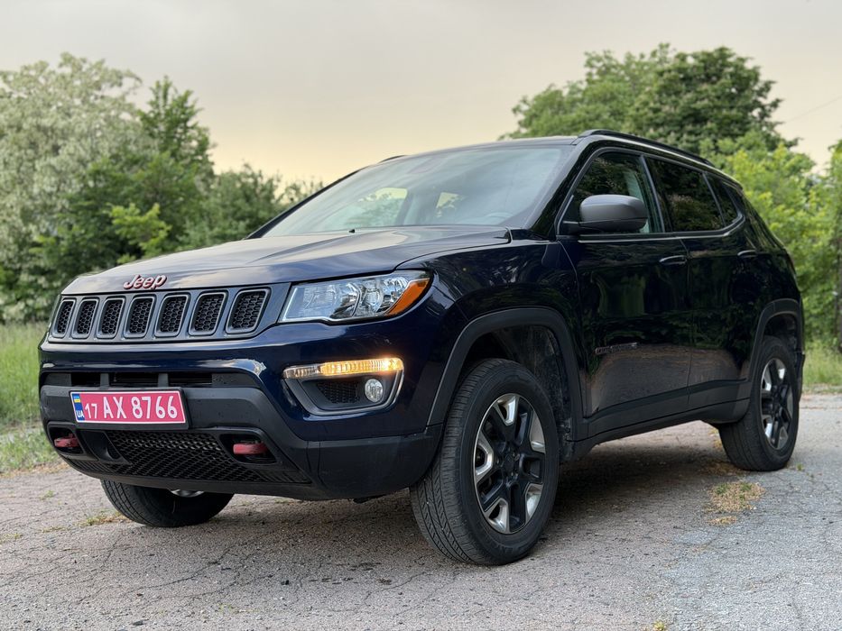 Продам Jeep Compass Trailhawk