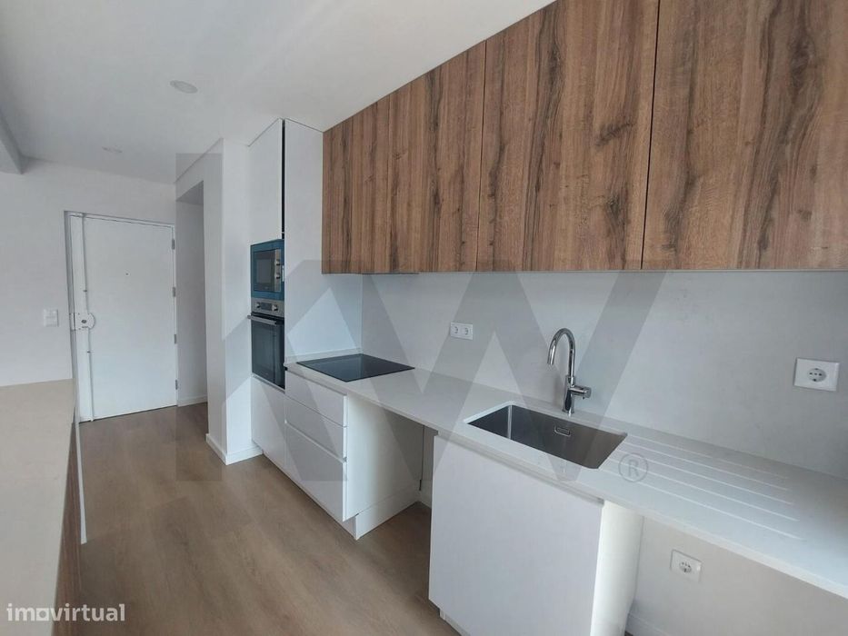 Apartamento T2 Renovado no Centro da Ericeira