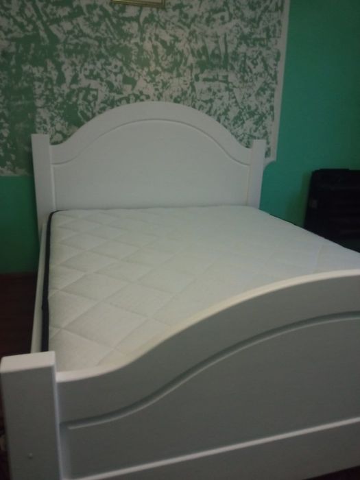 Тумби кухні  установка сходів столи