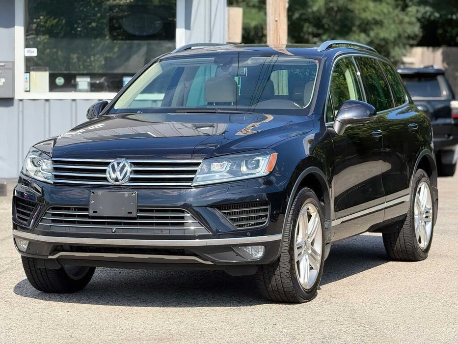 Volkswagen Touareg Executive      2013