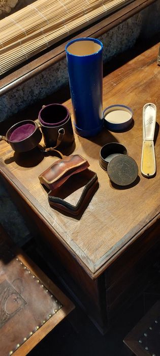 caixas para fins variados , relógios, joias e outros