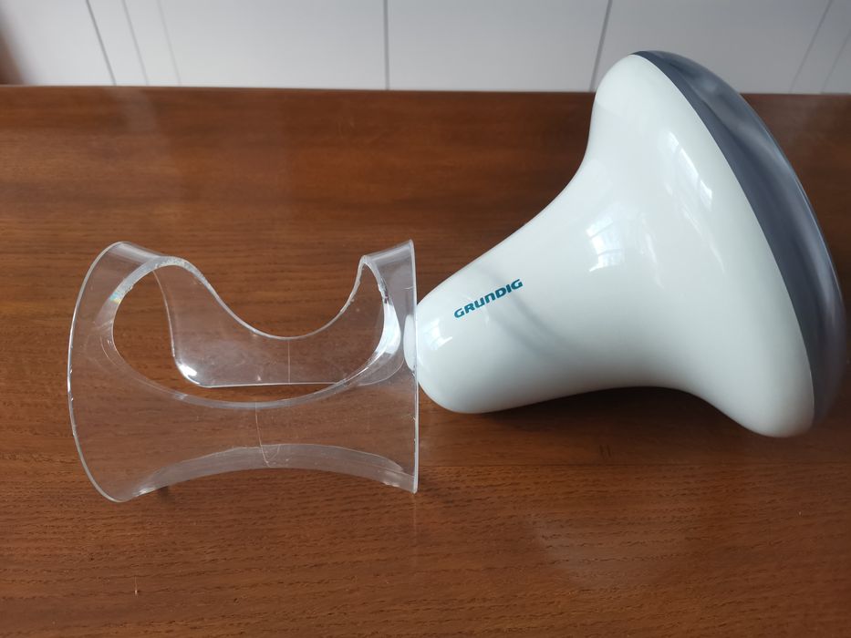 Lampa LED kolor Grundig